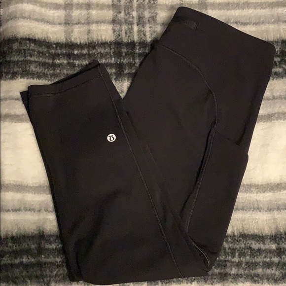 lululemon athletica Pants - LULULEMON CROPPED SPEED UP TIGHT